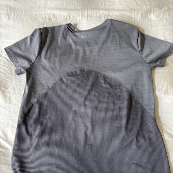 Nike Gray Performance Shirt - Picture 3 of 3
